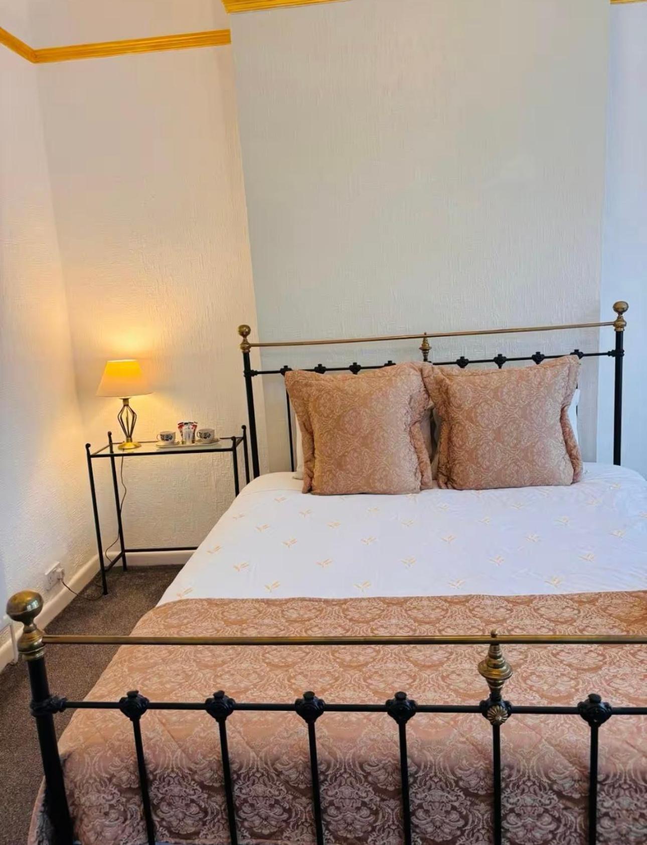 St Joseph'S Guest House 南安普敦 外观 照片
